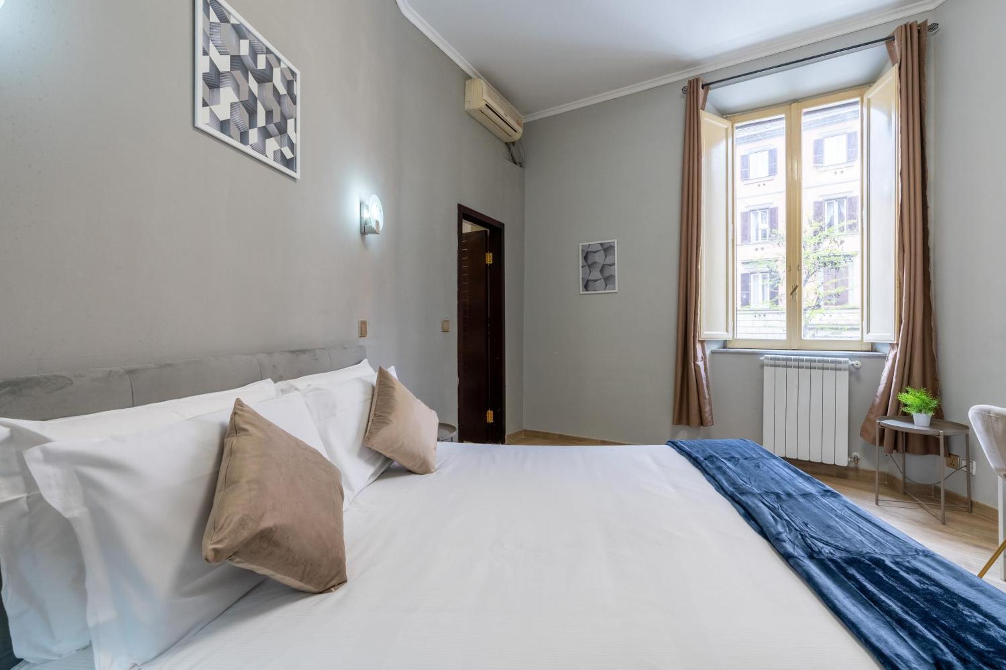 Portafortuna Guesthouse - Close To Colosseum Rom Exterior foto